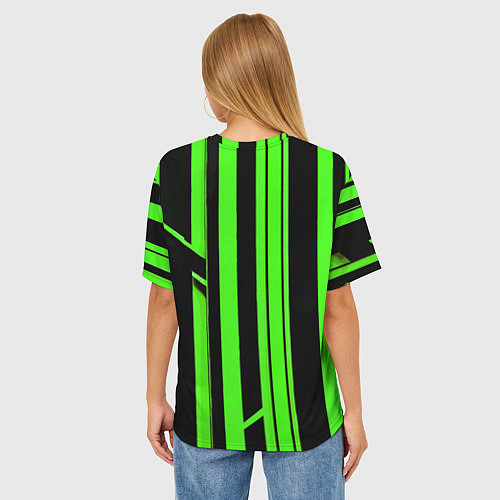 Женская футболка оверсайз Толстые зелёные полосы на чёрном фоне / 3D-принт – фото 4