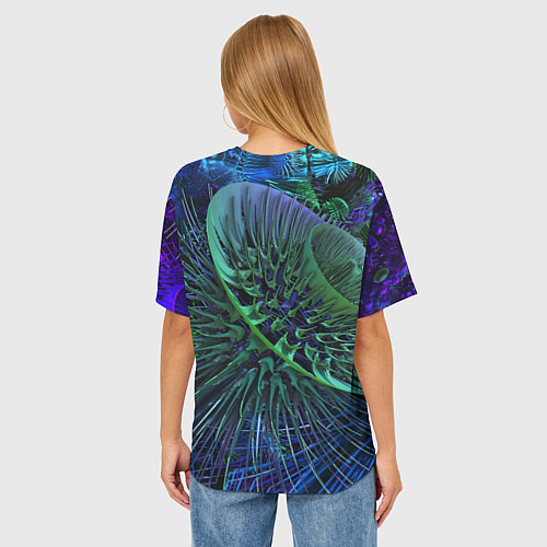 Женская футболка оверсайз Фрактальный узор шипы / 3D-принт – фото 4