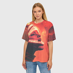 Футболка оверсайз женская Скафандр Чужого на девушке, цвет: 3D-принт — фото 2
