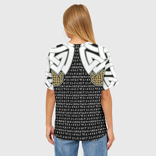 Женская футболка оверсайз Узор рун и символов / 3D-принт – фото 4