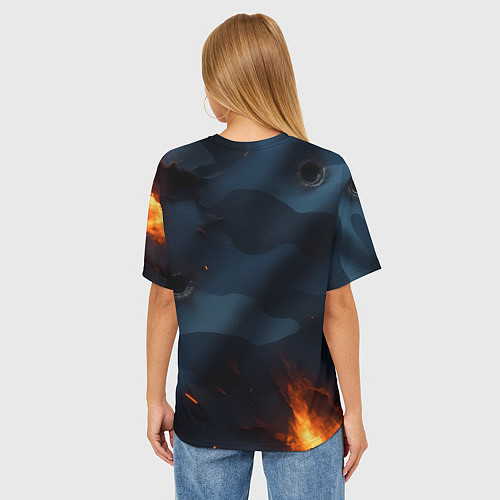 Женская футболка оверсайз Разорванный синий камуфляж с огнем / 3D-принт – фото 4