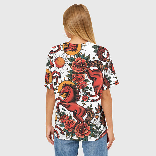 Женская футболка оверсайз Красный конь в стиле татуировки / 3D-принт – фото 4