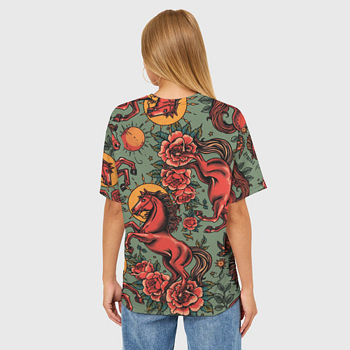 Женская футболка оверсайз Красный конь и розы / 3D-принт – фото 4