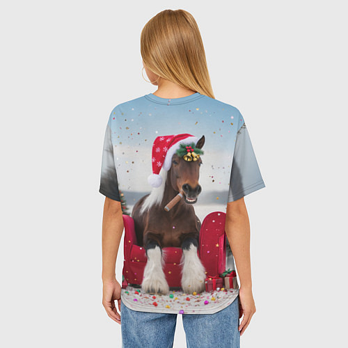 Женская футболка оверсайз Новогодний конь / 3D-принт – фото 4
