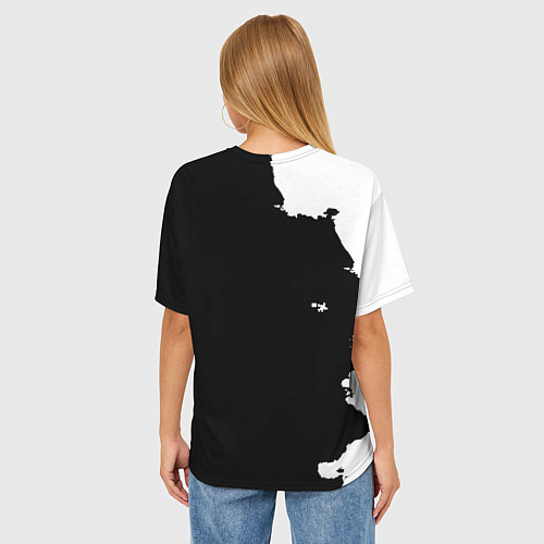 Женская футболка оверсайз Реал Мадрид черно белые краски / 3D-принт – фото 4