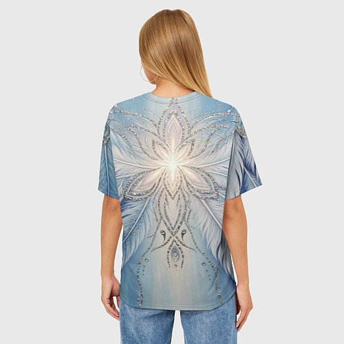 Женская футболка оверсайз Ледяной перьевой орнамент со светом / 3D-принт – фото 4
