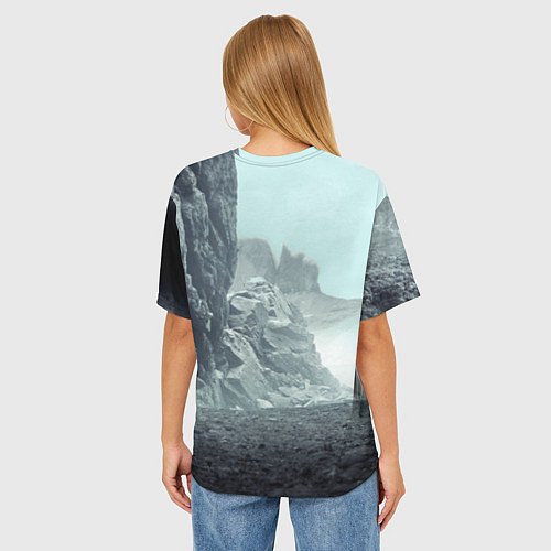 Женская футболка оверсайз Волк в горах / 3D-принт – фото 4