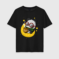 Женская футболка оверсайз Милая панда пьет кофе на луне
