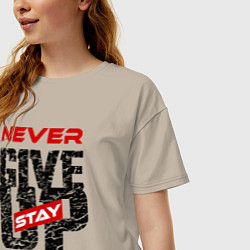 Футболка оверсайз женская Never give up stay strong, цвет: миндальный — фото 2