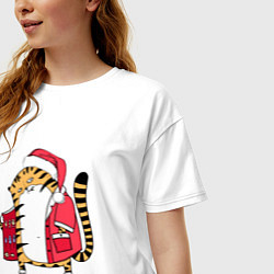 Футболка оверсайз женская Тигр тайно продает рыбу, цвет: белый — фото 2