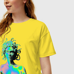 Футболка оверсайз женская Gorgon Medusa Vaporwave Neon, цвет: желтый — фото 2