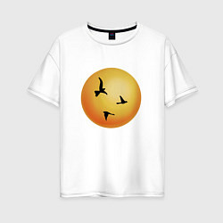 Женская футболка оверсайз Три птицы на фоне солнца