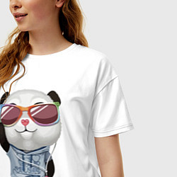 Футболка оверсайз женская Прикольный пандёныш в темных очках и наушниках, цвет: белый — фото 2