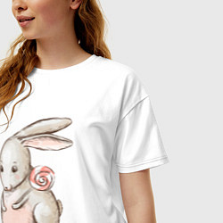 Футболка оверсайз женская Серый кролик с леденцом, цвет: белый — фото 2
