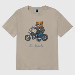 Футболка оверсайз женская Крутой мотоциклист медведь, цвет: миндальный