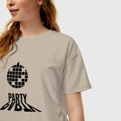 Футболка оверсайз женская Party с диско шаром, цвет: миндальный — фото 2