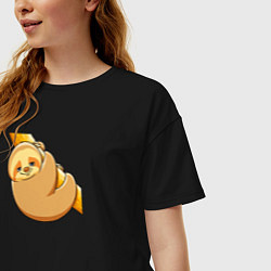 Футболка оверсайз женская Ленивец висит на ветке, цвет: черный — фото 2