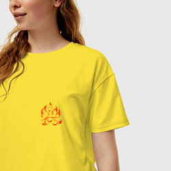Футболка оверсайз женская Огненная лисица-демон - мини, цвет: желтый — фото 2