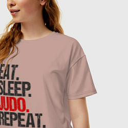 Футболка оверсайз женская Eat sleep judo repeat, цвет: пыльно-розовый — фото 2