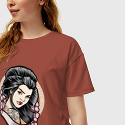 Футболка оверсайз женская Девушка с татуировкой дракона, цвет: кирпичный — фото 2