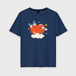 Женская футболка оверсайз Сердечко с бабочками парит в облаках