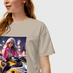 Футболка оверсайз женская Barbie on a Kawasaki sports motorcycle, цвет: миндальный — фото 2