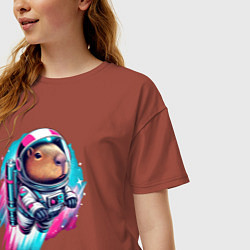 Футболка оверсайз женская Полёт космонавта капибары - нейросеть, цвет: кирпичный — фото 2