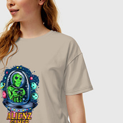 Футболка оверсайз женская Инопланетянин - геймер, цвет: миндальный — фото 2