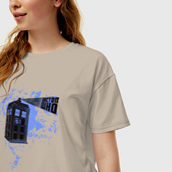Футболка оверсайз женская Полёт тардиса, цвет: миндальный — фото 2
