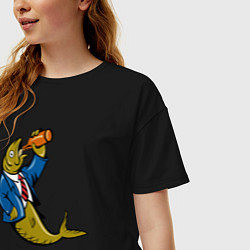 Футболка оверсайз женская Рыба пьёт пиво, цвет: черный — фото 2