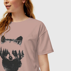 Футболка оверсайз женская Лицо енота из деревьев, цвет: пыльно-розовый — фото 2