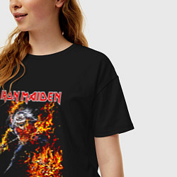 Футболка оверсайз женская Iron Maiden Eddie in Flames, цвет: черный — фото 2