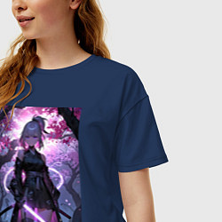 Футболка оверсайз женская Девушка с катаной на фоне цветущей сакуры, цвет: тёмно-синий — фото 2