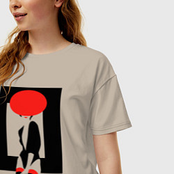 Футболка оверсайз женская Девушка в красной шляпе, цвет: миндальный — фото 2