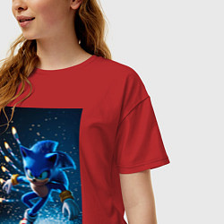 Футболка оверсайз женская Соник убегает от ракет, цвет: красный — фото 2