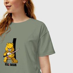Футболка оверсайз женская Убийственный медведь скатаной пародия Килл Билл, цвет: авокадо — фото 2