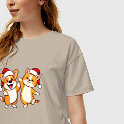 Футболка оверсайз женская Корги и кот веселятся в праздник, цвет: миндальный — фото 2