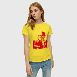 Футболка хлопковая женская Велосипед, цвет: желтый — фото 2