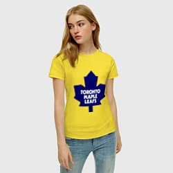 Футболка хлопковая женская Toronto Maple Leafs, цвет: желтый — фото 2