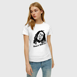 Футболка хлопковая женская Bob Marley: Don't worry цвета белый — фото 2