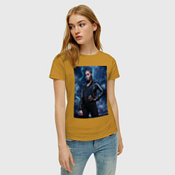 Футболка хлопковая женская Anissa Pierce, цвет: горчичный — фото 2