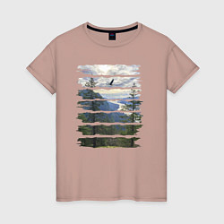 Женская футболка Горы, небо и птицы