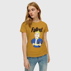 Футболка хлопковая женская Fallout blondie boy, цвет: горчичный — фото 2