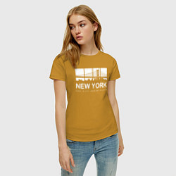 Футболка хлопковая женская Нью-Йорк Сити, цвет: горчичный — фото 2