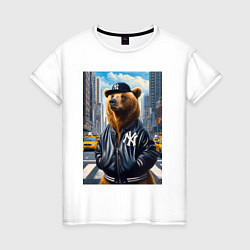 Женская футболка Крутой медведь житель Нью-Йорка - нейросеть