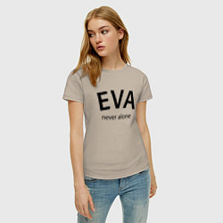 Футболка хлопковая женская Eva never alone - motto, цвет: миндальный — фото 2