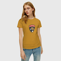 Футболка хлопковая женская Florida Panthers NHL, цвет: горчичный — фото 2