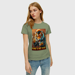 Футболка хлопковая женская Punks not dead - motto tiger, цвет: авокадо — фото 2