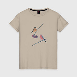 Футболка хлопковая женская Снегири на ветке рябины, цвет: миндальный