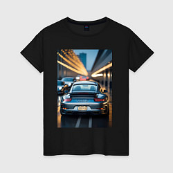 Женская футболка Porsche 911 в городе